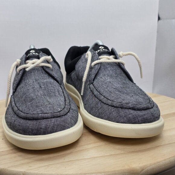 Men's Size 9.5 - Sperry Top-Sider Captain's Moc Toe Sneakers NW/OB - Picture 2 of 9